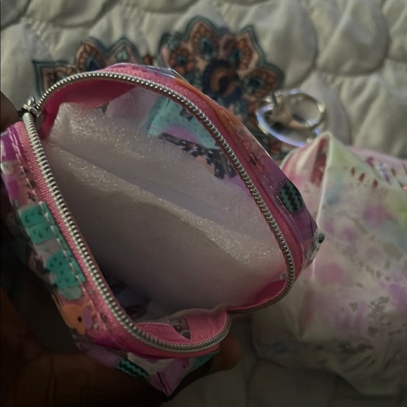 Colorful Patterned Coin Pouches - Picture 2 of 6